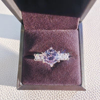 Party Lady Gift Finger