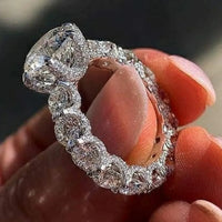 Party Lady Gift Finger