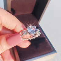 Party Lady Gift Finger